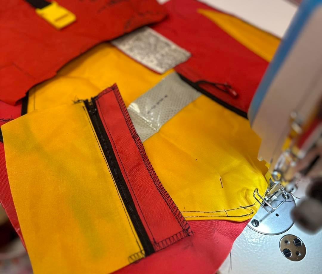 FlotsamFlo's tweet photo. Turning lifejackets into small backpacks!

Watch this space but I think these are going to look awesome ❤️ ✨

#cornwall #flotsamflo #upcycling #handmade #circulareconomy #backpack #rucksack #paddlingpool  #plasticpollution #sewing  #plasticwaste #reducereuserecycle
#lifejacket https://t.co/PH4VEJBXdY