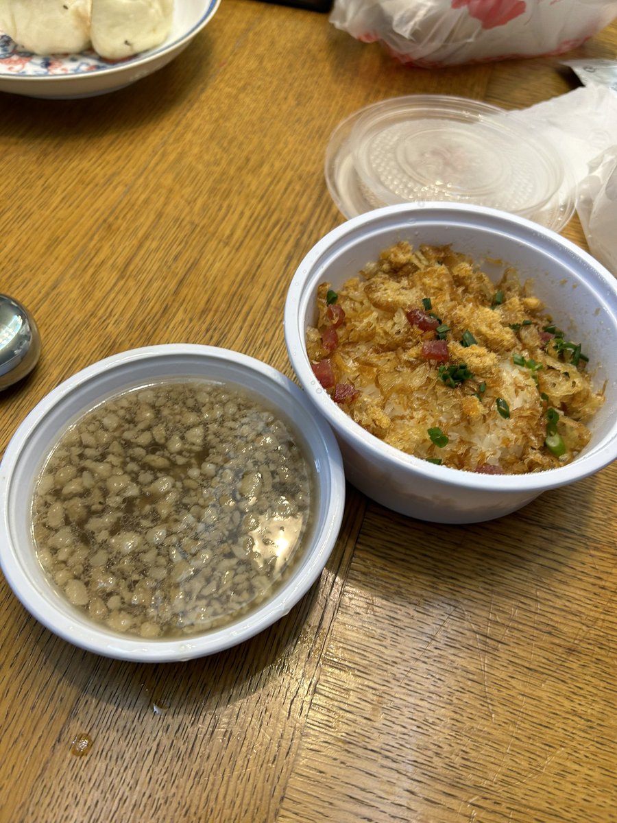 vireax666's tweet photo. 儿子买的早餐🥣 https://t.co/gyjdC90tND