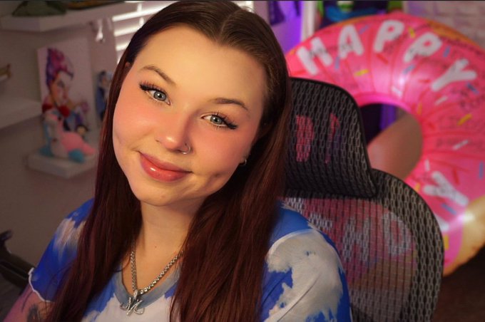 How innocent do I look on a scale of 1-10 https://t.co/NE3Ia17vuY