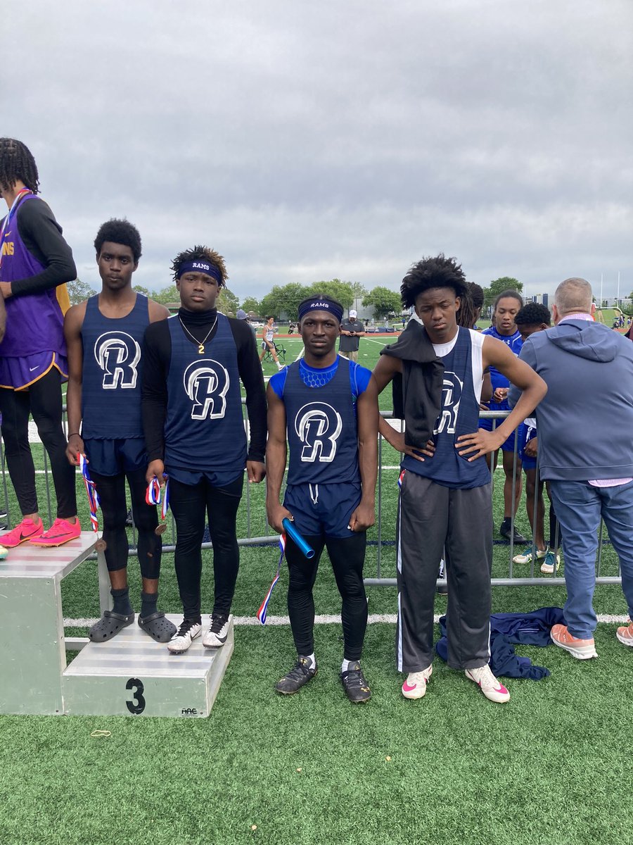 9th Boys take 🥉 in 4x100 at District Track Meet! @RamNationCRHS @CypressRidgeHS