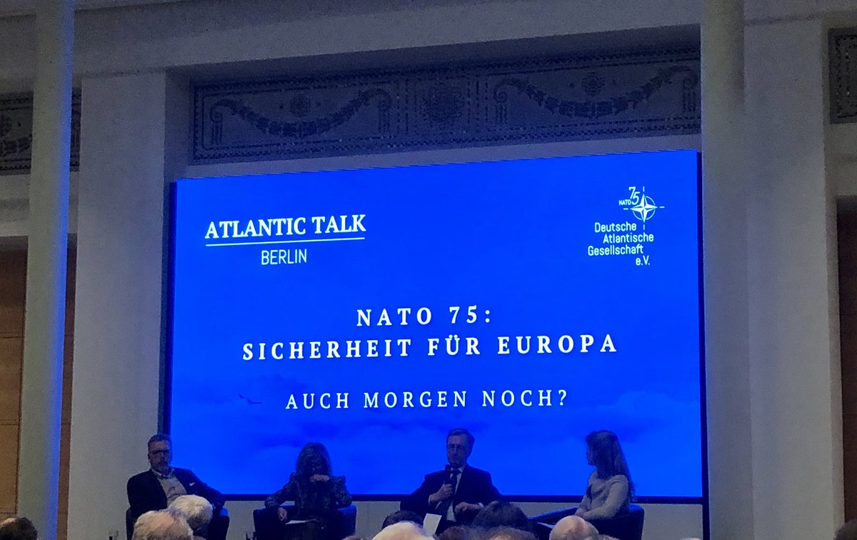 GSP-Brüssel (@gsp_brussels) on Twitter photo In 2019 noch für hirntot erklärt, steht die #NATO heute mit mehr Mitgliedern als jemals zuvor für Frieden und Sicherheit. Der Atlantic Talk der @DAGATAGermany mit u.a. der Botschafterin Schwedens <a href="/AmbVWD/">Amb Veronika Wand-Danielsson</a> & <a href="/SWPBerlin/">SWP Berlin</a> gab einen spannenden Ausblick auf die Zukunft des Bündnisses. In 2019 noch für hirntot erklärt, steht die #NATO heute mit mehr Mitgliedern als jemals zuvor für Frieden und Sicherheit. Der Atlantic Talk der @DAGATAGermany mit u.a. der Botschafterin Schwedens <a href="/AmbVWD/">Amb Veronika Wand-Danielsson</a> & <a href="/SWPBerlin/">SWP Berlin</a> gab einen spannenden Ausblick auf die Zukunft des Bündnisses.