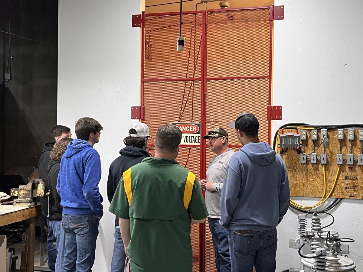 Warren RECC tweet media