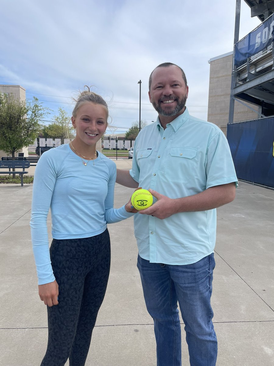 Congrats to Austyn Pena on being selected the Adam Rope State Farm Player of the Week! Big thanks to <a href="/RyanTimm14/">Ryan Timm</a> for coming out