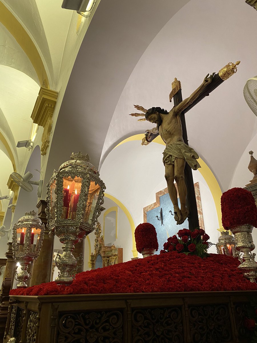 🟢 | 𝗠𝗜𝗘𝗥𝗖𝗢𝗟𝗘𝗦 𝗦𝗔𝗡𝗧𝗢 

Debido a las inclemencias meteorológicas la Hdad. y Cofradía de Nazarenos del Stmo. Cristo de la Buena Muerte de Puerto Serrano a la que acompañábamos en este Miércoles Santo, ha decidido no realizar estación de penitencia.