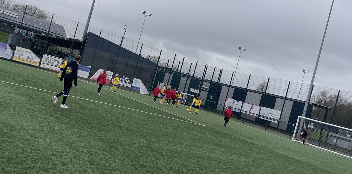 ASAuchenharvie's tweet photo. #NAEvents 💛🖤

Despite the bad weather we had a great time at the @Auchenharvie cluster Easter Cup at @KilwinningSC

🥇 @HayocksPS 
🥈 @Caledonia_PS

Girls section
🥇 @glencairn_ps
🥈  Hayocks

Massive thanks to our volunteers. We couldn’t do it without you 🙏🏻

@NAActiveSchools https://t.co/QAgJjpTUu6