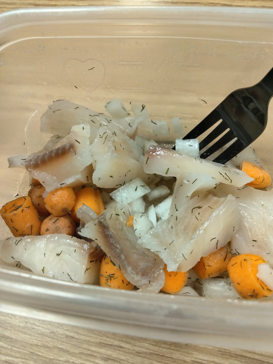 Hei!  Say hello to a Norwegian style pickled tilapia! 

I know most in the US don't think positive things about it! But if done correctly, it's delicious! One of my favorites!
#culinary #norwegian #norwegiancuisine #pickled