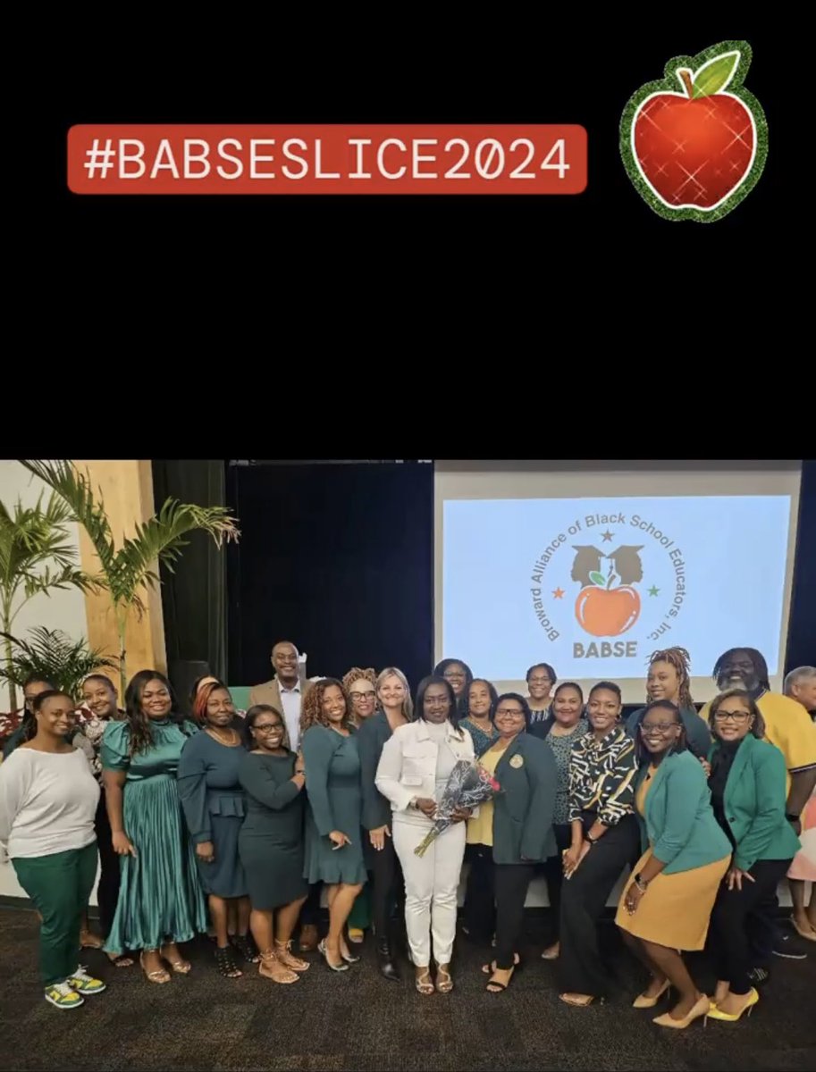 This was the HIGHLIGHT of this special occasion for our Principal <a href="/NovaHSPrincipal/">Nova High</a>! TITAN Family! 💚💛 Thank for recognizing an AWESOME Leader <a href="/BABSEBroward/">Broward-ABSE</a>!