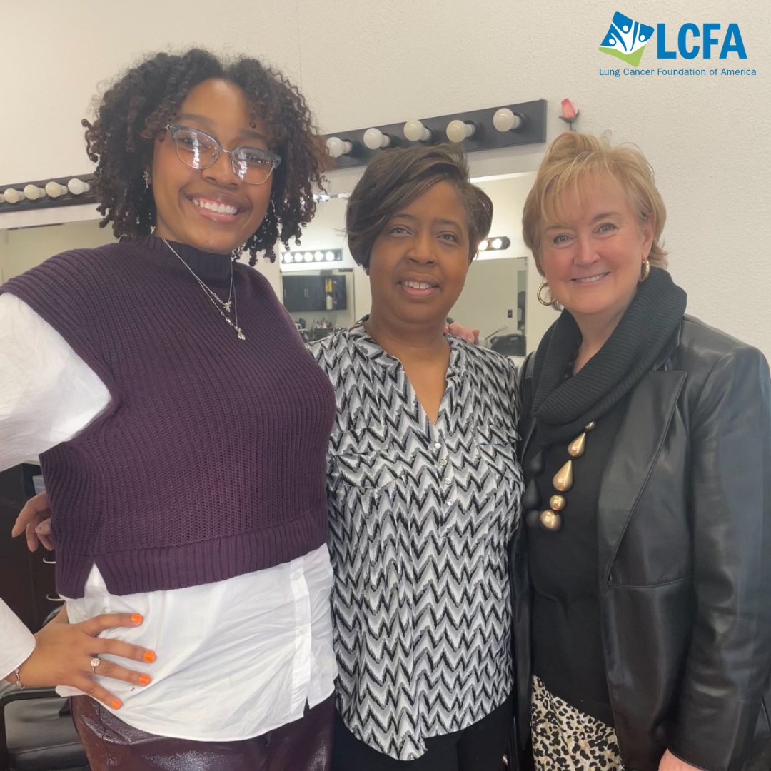 Diane Mulligan & Jasmine Floyd visited salon owners Rosalyn Redwine at Winning Coiffures & Traci Moore at Hairworks of Denver for #SavingLungsBehindTheChair! We're raising awareness about lung cancer in the African American community. Learn more below. bit.ly/3PDkf6l