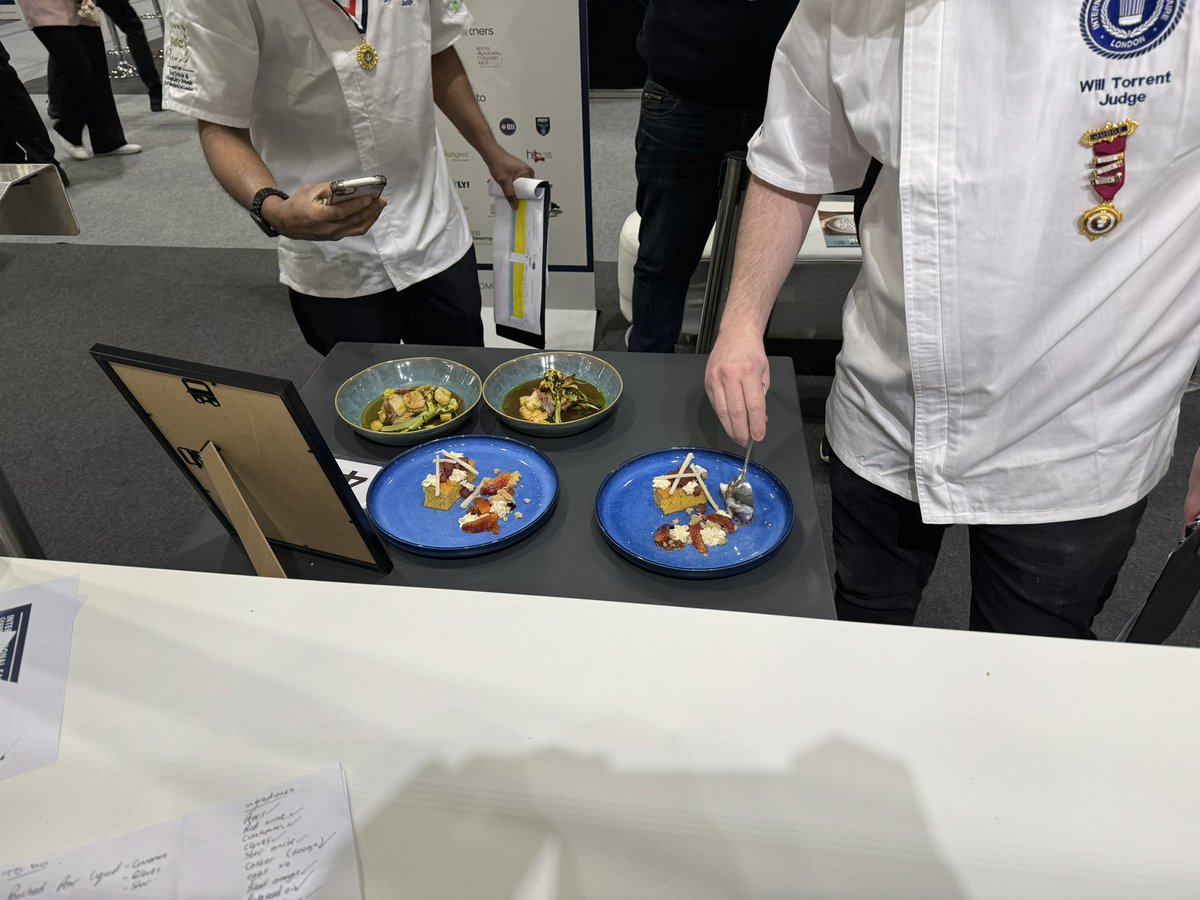 Had a great day with @danfarrand13 competing in the mystery basket Grand Prix at the International Salon Culinaire! 16 teams and we managed to nab a bronze!