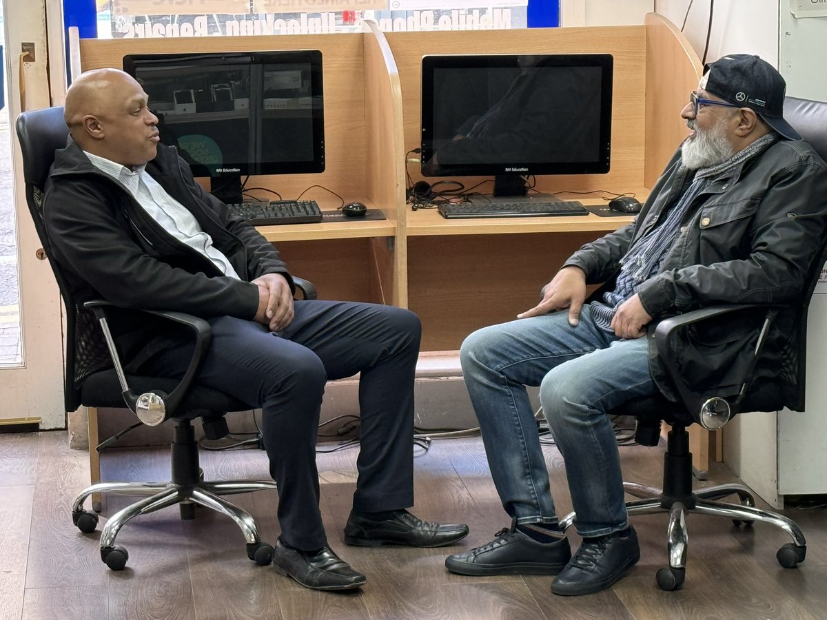 Reconnecting with old friends – the best kind of reunion! 

#Random #GoodTimes #OldFriends #Memories