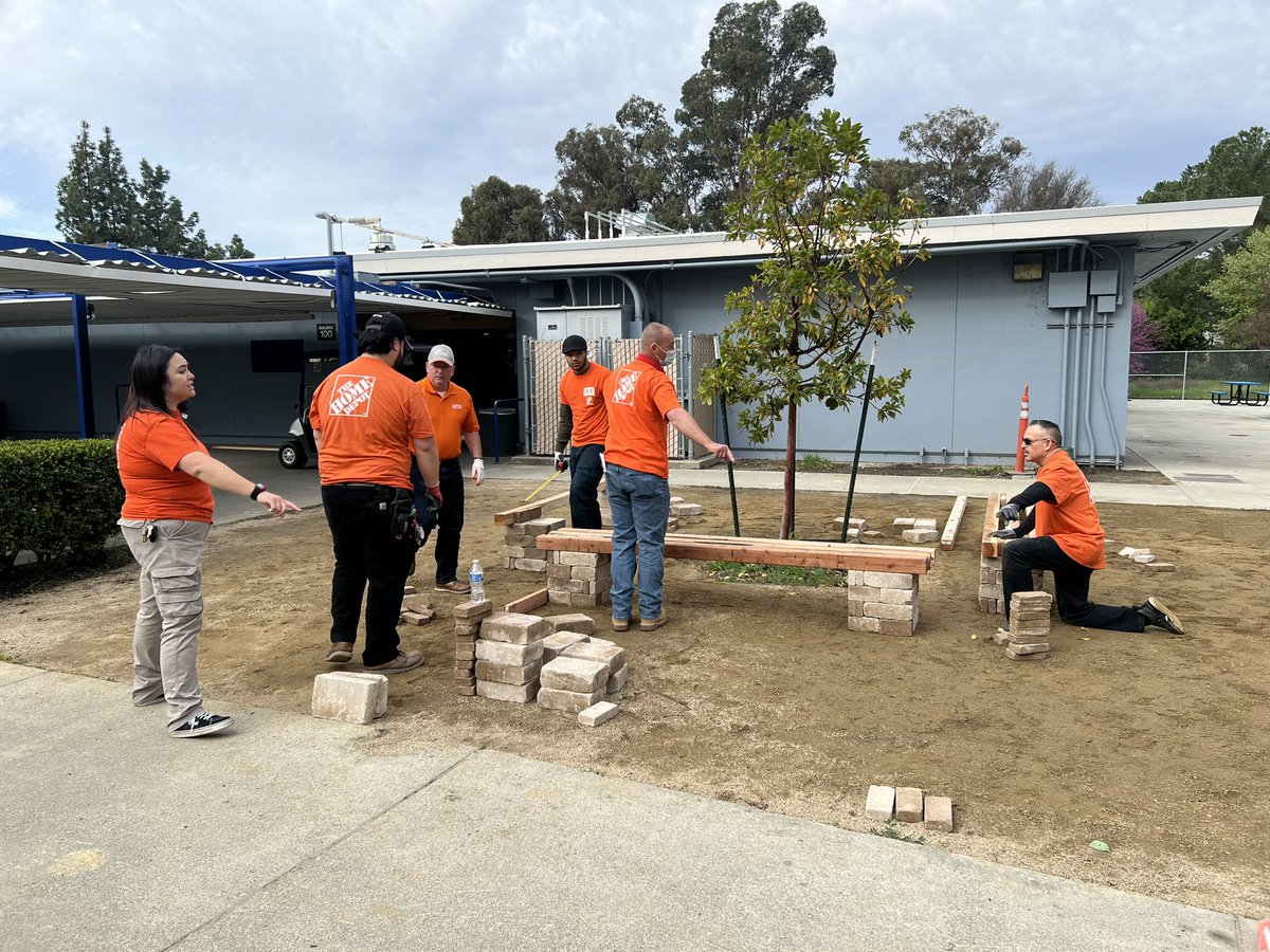 🙌 Shoutout to our incredible sponsors! Huge thanks to @HomeDepot for their $10,000 donation towards our campus outdoor project and to NorCal Lions Club for their support. Together with our dedicated CSF club students, we're transforming our campus into a vibrant space for all.