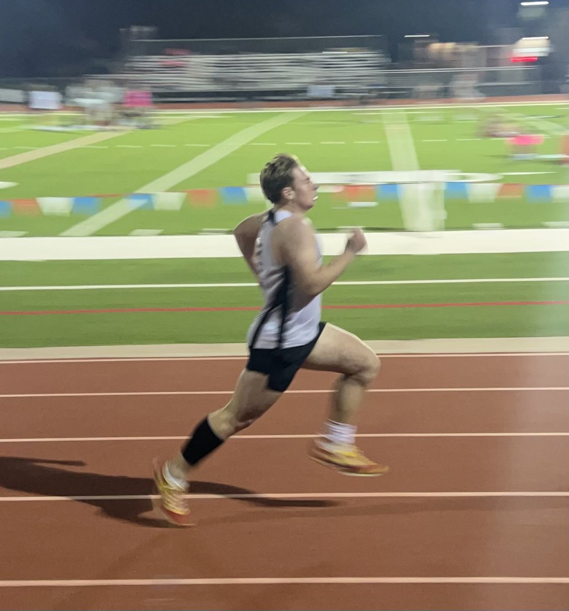 Meet of champions 💪 we took 1st 🥇 in the 4x1 and 1st 🥇 in the 4x2 and I took 1st 🥇 in the 200 💨 @CTMSWolvesBoys @GCISD_Athletics @GHSMustangsFB @TheCoachArnold @Coach_Guess @CoachDavis39 @cruzmedina_5 @Coachdebesse5 @Coach_JHyde @DontonioKeshon @940Elite @TeamTLewski