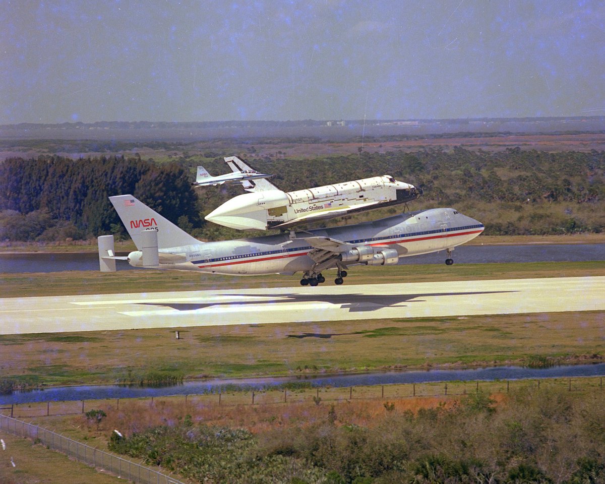 March 24, 1979 45 years ago, Space Shuttle Columbia arrived at #NASA's Kennedy Space Center for the first time - attached to the back of a Boeing 747. Pictured flying alongside in a T-38 is legendary Chief Astronaut Deke Slayton.
