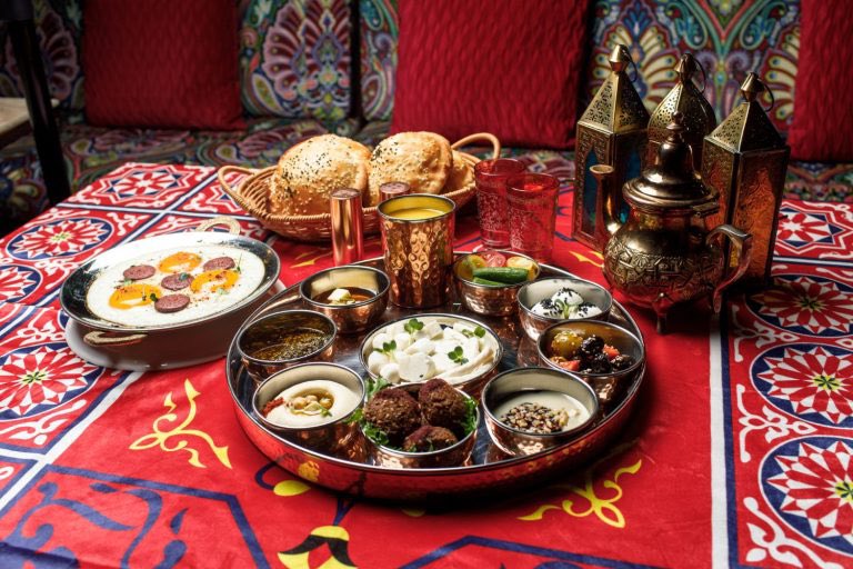 RAMADAN DAY 18 ☪️

The Prophet (pbuh) advised: 
"Do Suhoor because
in Suhoor there is
blessings"
Good Morning———————☀️