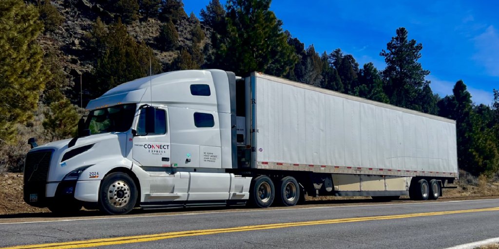 conectexpress's tweet image. Join the driving force of America's economy with Connect Express! #NowHiring #CDLJobs #TruckingCareers #DriveWithUs #RoadWarriors #TruckLife #Hauling #LogisticsJobs #ClassACDL #ClassBCDL #ClassCCDL 

connectexpressllc.com/cdl-drivers/cd…
