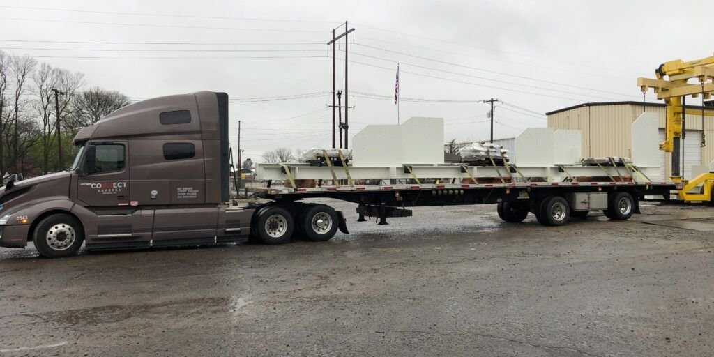 conectexpress's tweet image. Join the driving force of America's economy with Connect Express! #NowHiring #CDLJobs #TruckingCareers #DriveWithUs #RoadWarriors #TruckLife #Hauling #LogisticsJobs #ClassACDL #ClassBCDL #ClassCCDL 

connectexpressllc.com/cdl-drivers/cd…