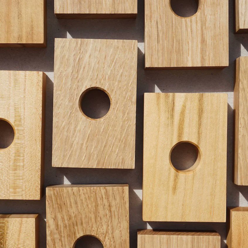 londonbookarts's tweet photo. Kotsu is a traditional Japanese tool used to ensure a  square edge in bookbinding and box making. Handmade in London by our friends Mentsen and available in ash, cherry and oak https://t.co/BekYnsKIf0 #bookbinding #製本 https://t.co/3Wnb5DdcJs