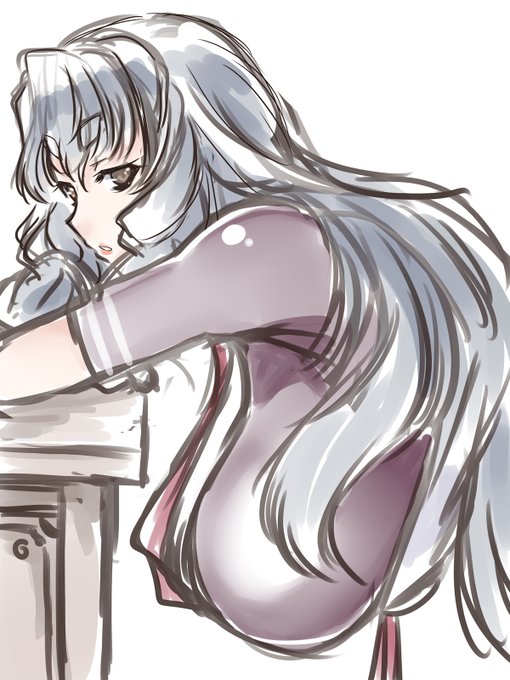 Д◎) おは叢雲「…あ、ごめん寝てたわ」
よく見かける構図チャレンジ← 