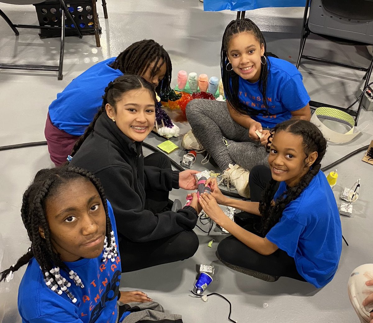 Jessica Rosenthal (@jcpszone3as) on Twitter photo Zone 3 Students were all smiles at KY State STLP today! Way to go, student leaders! <a href="/kystlp/">kystlp</a> <a href="/HawthorneAIC/">Emily Minteer</a> <a href="/FieldElementary/">Field Elem JCPS</a> <a href="/watterson_elem/">Watterson Elementary</a> Zone 3 Students were all smiles at KY State STLP today! Way to go, student leaders! <a href="/kystlp/">kystlp</a> <a href="/HawthorneAIC/">Emily Minteer</a> <a href="/FieldElementary/">Field Elem JCPS</a> <a href="/watterson_elem/">Watterson Elementary</a>