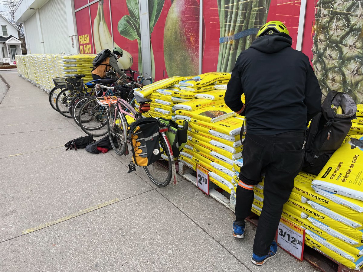 really not enough bike parking at Tim&Sue's @nofrillsCA on Pacific Ave in Toronto