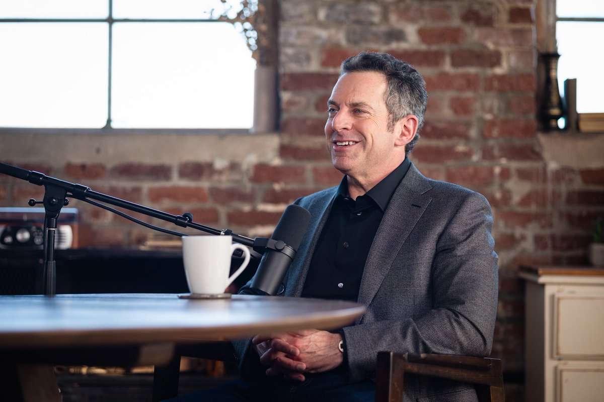 It’s my birthday today, but I have a gift for you: Three hours with Sam Harris — moral landscape, meditation, drugs, self… Full episode available now on Patreon.com/AlexOC First clip on YouTube now: youtu.be/FXEvw87JsHU?si…