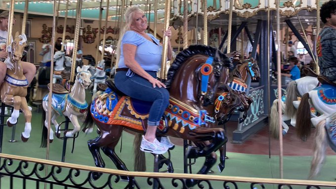 I'm out running errands today + nails and toe nails. 💋&hearts;️👀 https://t.co/7VzDOhWE02<a href="/tag/facial"class="tags"><span>#facial</span></a><a href="/tag/bigtits"class="tags"><span>#bigtits</span></a><a href="/tag/thickthursday"class="tags"><span>#thickthursday</span></a><a href="/tag/tittyfuck"class="tags"><span>#tittyfuck</span></a><a href="/tag/t"class="tags"><span>#t</span></a>