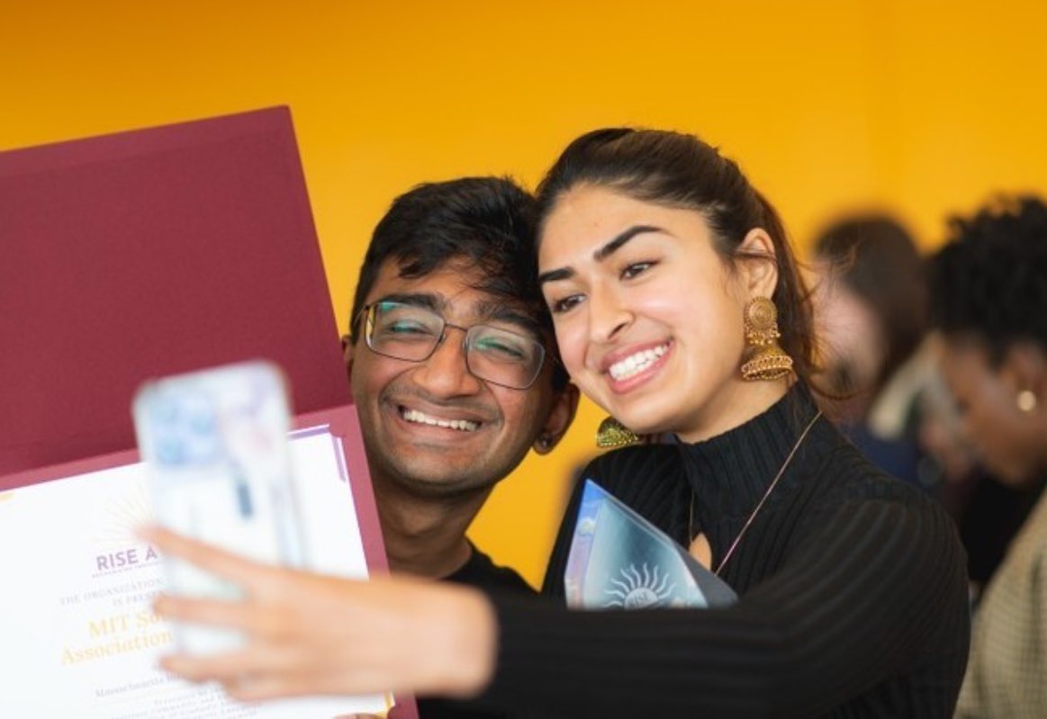 Nominate an MIT Community member for the 2024 Rise Awards!  Help us recognize members of the community for their efforts toward promoting equity and diversity. Nominations are due by Wednesday, April 3rd— a week from today! mit.co1.qualtrics.com/jfe/form/SV_9Z…