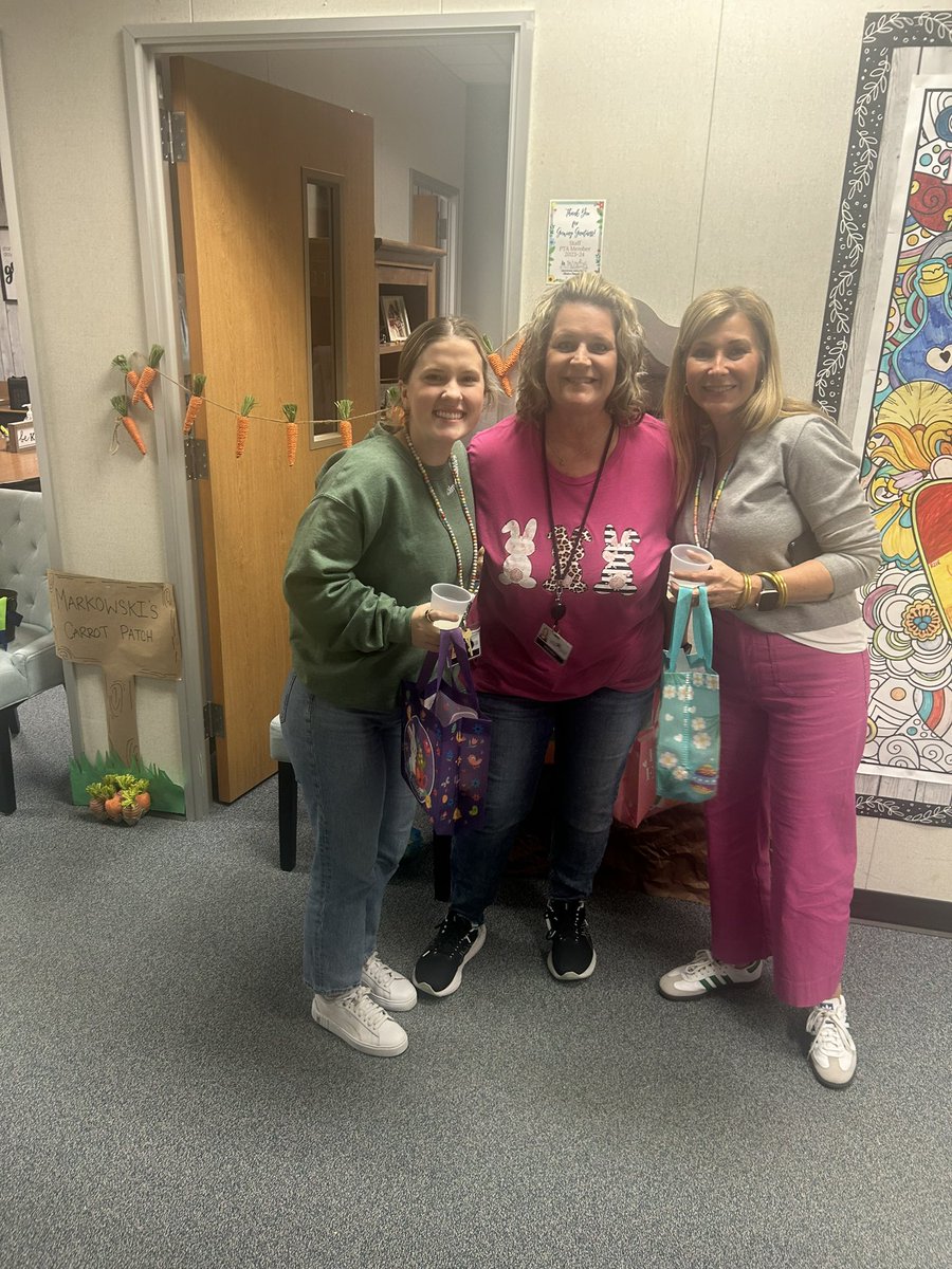 Aly Markowski tweet media