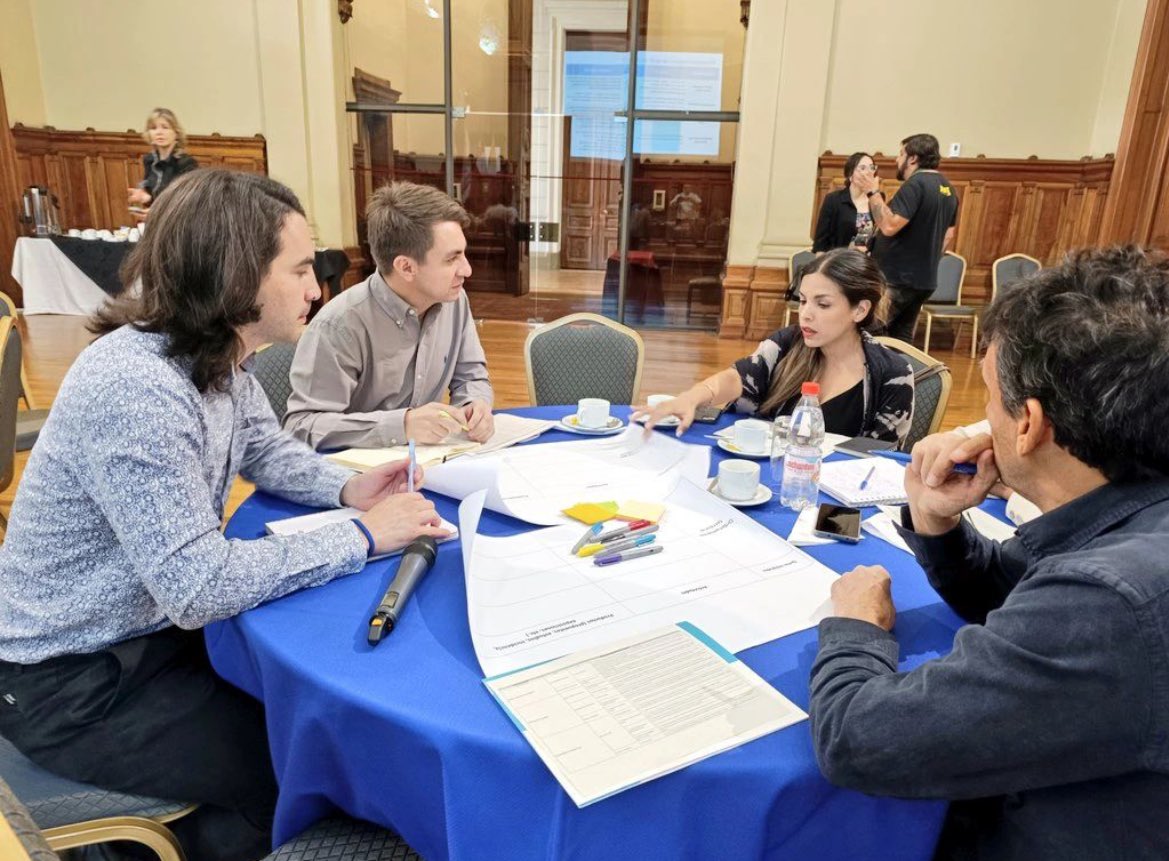 Hoy en Comisión Rural 🍃 <a href="/cndt_chile/">Consejo Nacional de Desarrollo Territorial</a> en representación de <a href="/udp_cl/">UDP</a> <a href="/ArquitecturaUDP/">Arquitectura UDP</a>