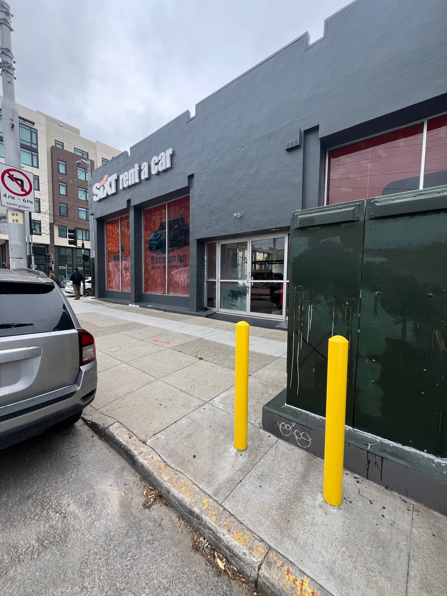 Look at these freshly painted bollards! PG&E knows sidewalks in SF are not safe for its infrastructure and chooses to protect it. What does this say about how SF City values human life?
