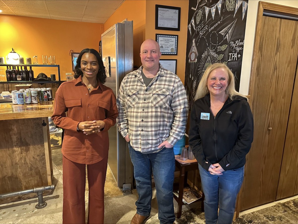 ♥️ THANK YOU to our friends at Soundview UniServ Council for hosting the 28th Legislative District delegation at last night’s Suds and Solidarity event.