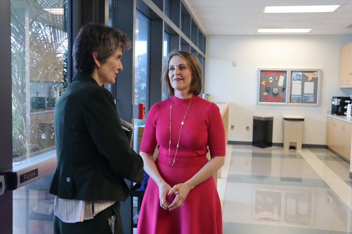 Welcome to St. Pete, <a href="/EPA/">U.S. EPA</a> Deputy Adm. Janet McCabe!

Thanks to <a href="/POTUS/">President Donald J. Trump</a> &amp; <a href="/HouseDemocrats/">House Democrats</a> historic climate and energy law, my partners at <a href="/TampaBayRPC/">Tampa Bay Regional Planning Council</a> &amp; <a href="/StPeteFL/">St. Petersburg, FL</a> can put our community on a sustainable path forward by harnessing the power of the ☀️ using cleaner, cheaper energy.