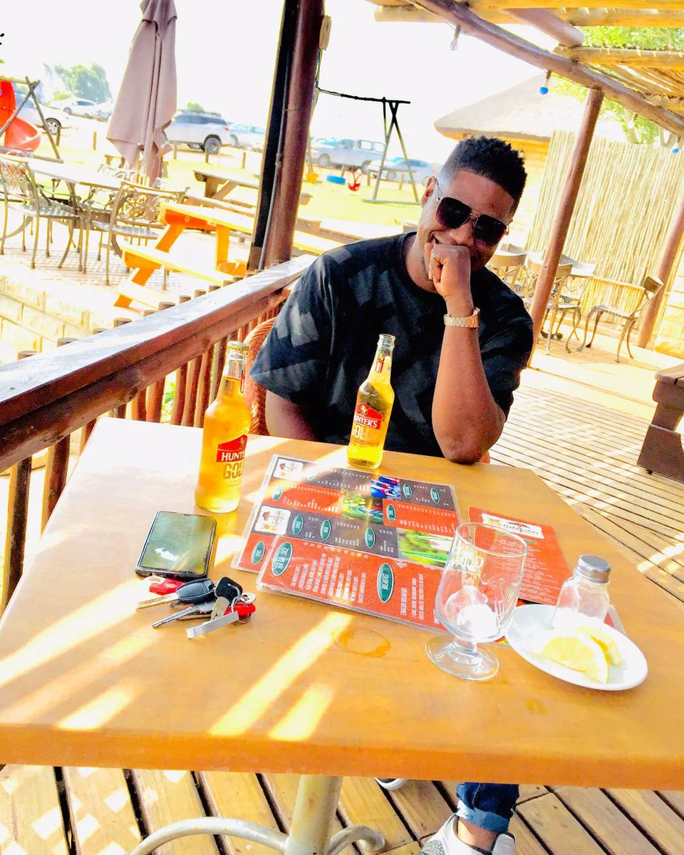 ThuloAggrey's tweet image. I don't compete, if you think you're better than me, you are