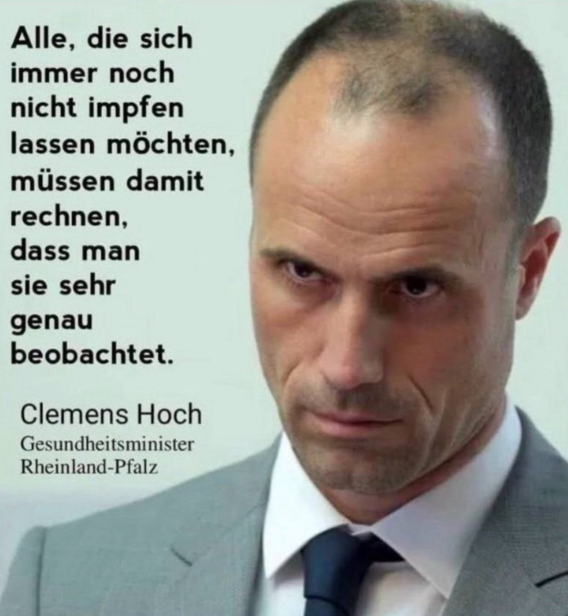 Es ist an der Zeit, dass viele Menschen ganz #plötzlichundunerwartet verhaftet werden‼️
#Gesundheitsminister von Rheinland-Pfalz - Gutmensch mit faschistoiden Persönlichkeitsmerkmalen - gehört definitiv zu diesem elitären Personenkreis, wo Handschellen klicken müssen. #RKIFiles