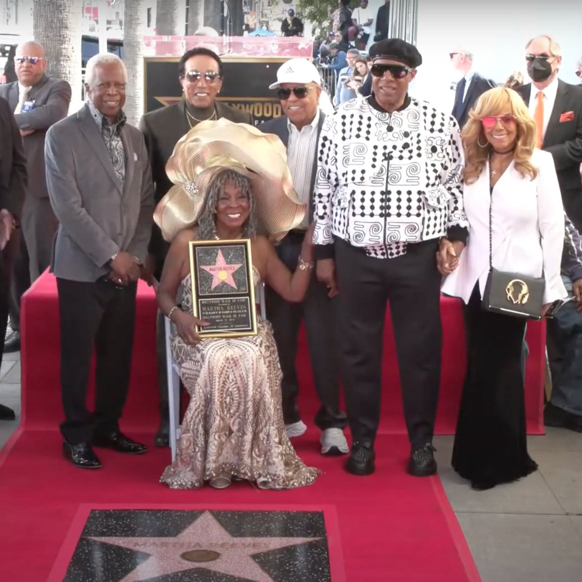 A big congratulations to @MARTHAREEVESvan on receiving her star on the @WalkofFameStar! 

It was a lovely day to celebrate this @Motown Queen.✨

Pic: #MickeyStevenson @smokeyrobinson #MarthaReeves #BerryGordy @StevieWonder @ClaudetteRobinson - #FirstLadyofMotown