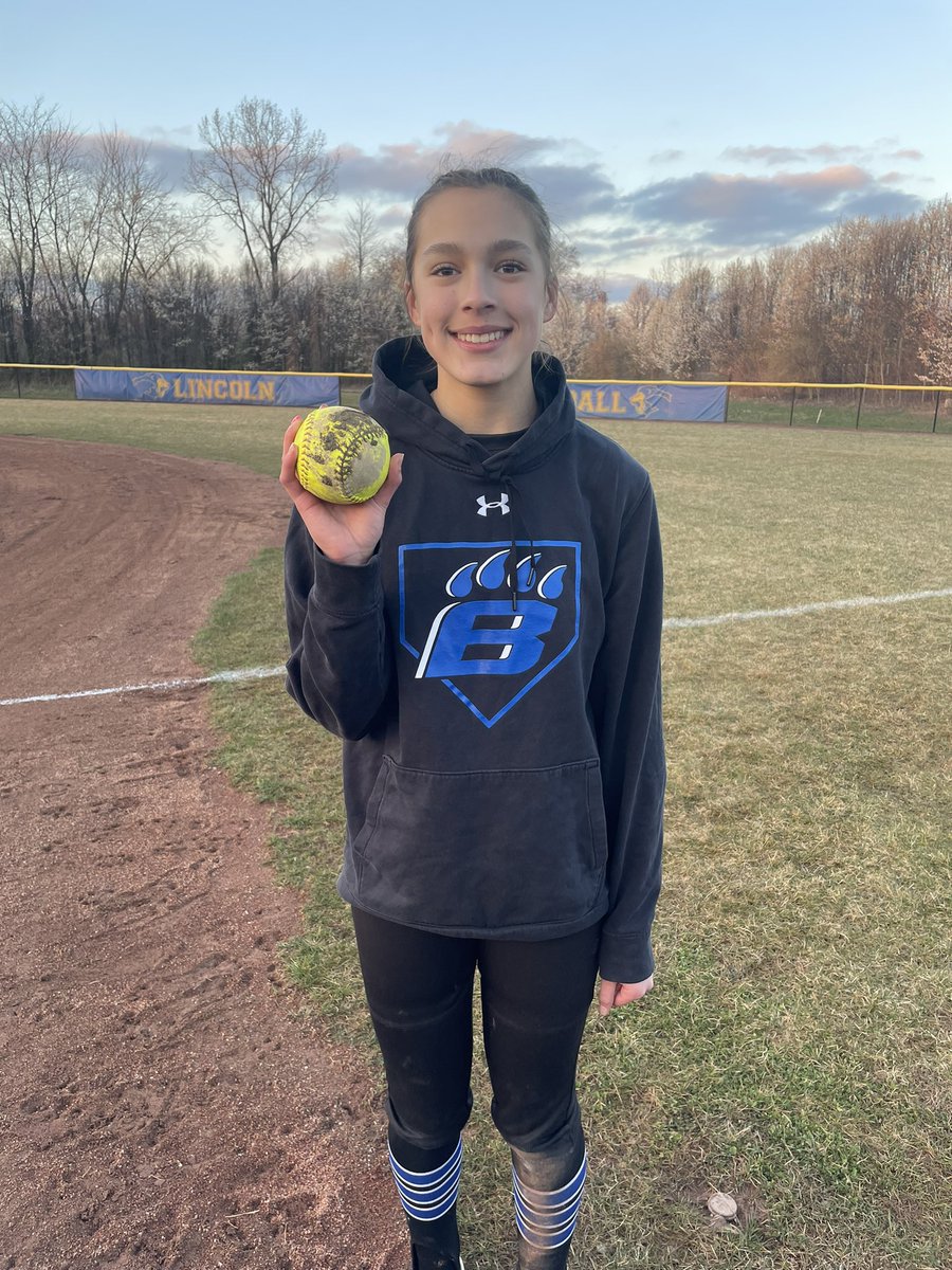 JAGUAR SOFTBALL tweet media