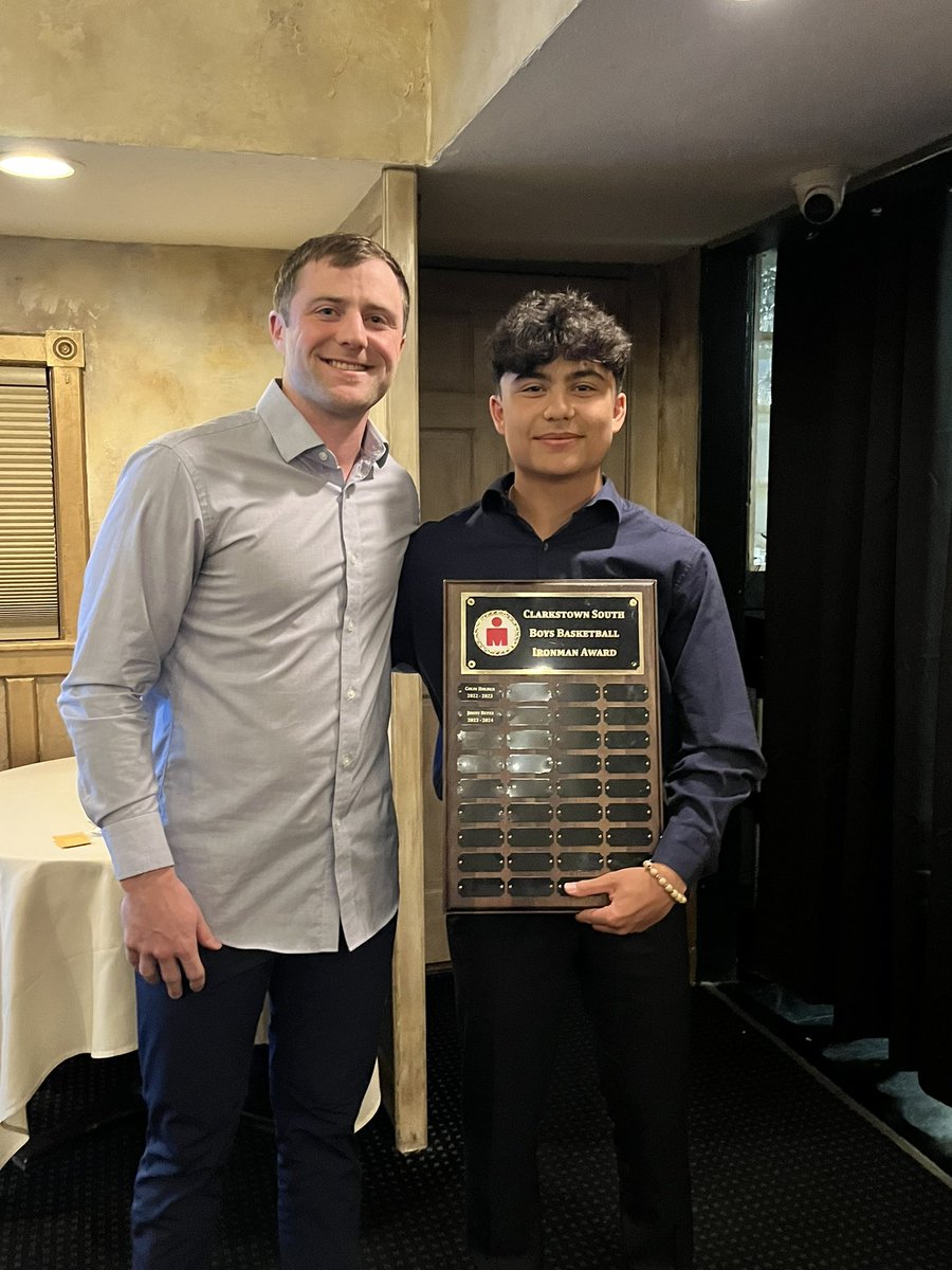 Congrats to our varsity team award winners 

MVP - Colin Holder 
True Viking - Jared Shupak
Coaches Award - Matthew Saya
Most Improved - Luc Brongniart 

Iron Man - Jimmy Reyes 
Joe McGuinness Scholarship - Colin Holder and Jared Shupak