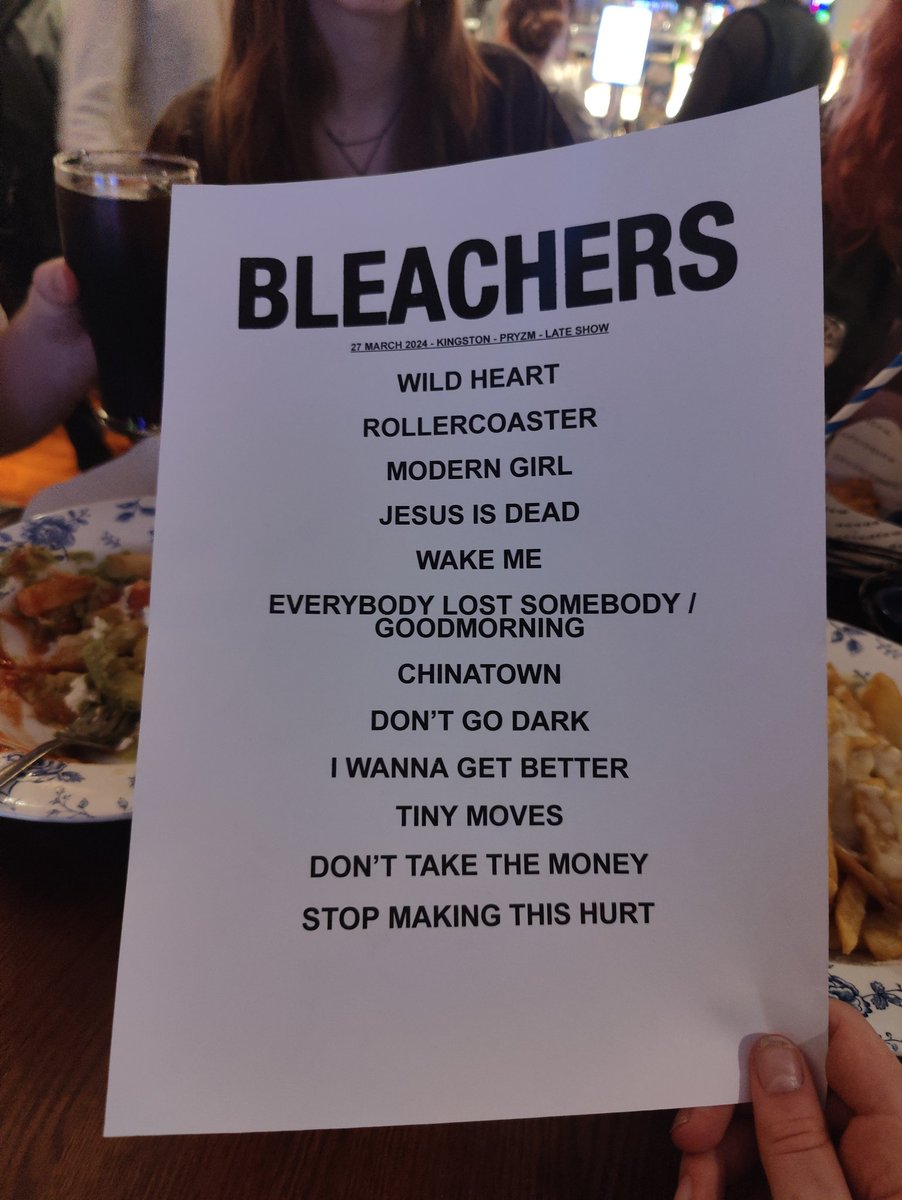 also jersey girl call me after midnight and 45 and someone passed out during 45 and I don't know what else I don't know I'm drunk and crying at spoons