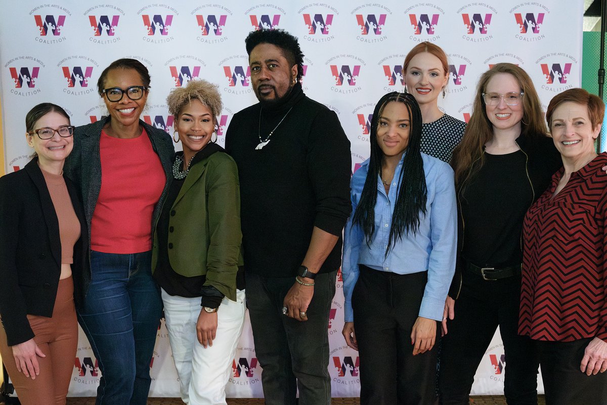 SAG-AFTRA EVP Linda Powell, NY President @EasyMoor, NYED Rebecca Damon and the NY Local Women’s Committee are proud to be a part of Women Arts Day with @WomenArtsMediaCo–an annual celebration with films, discussion & networking to celebrate women in the arts! 📸Dallas Phelps