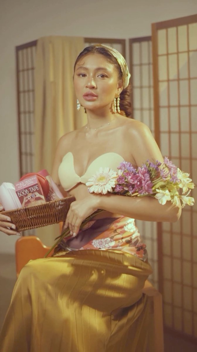 psngayondigital's tweet photo. 'NADINE FOR HIRAYA PILIPINA'

Aktres na si Nadine Lustre, ipinakilala bilang first-ever brand ambassador ng lifestyle at period care brand na "Hiraya Pilipina."

(Instagram/hirayapilipina) https://t.co/5X07kswpsA