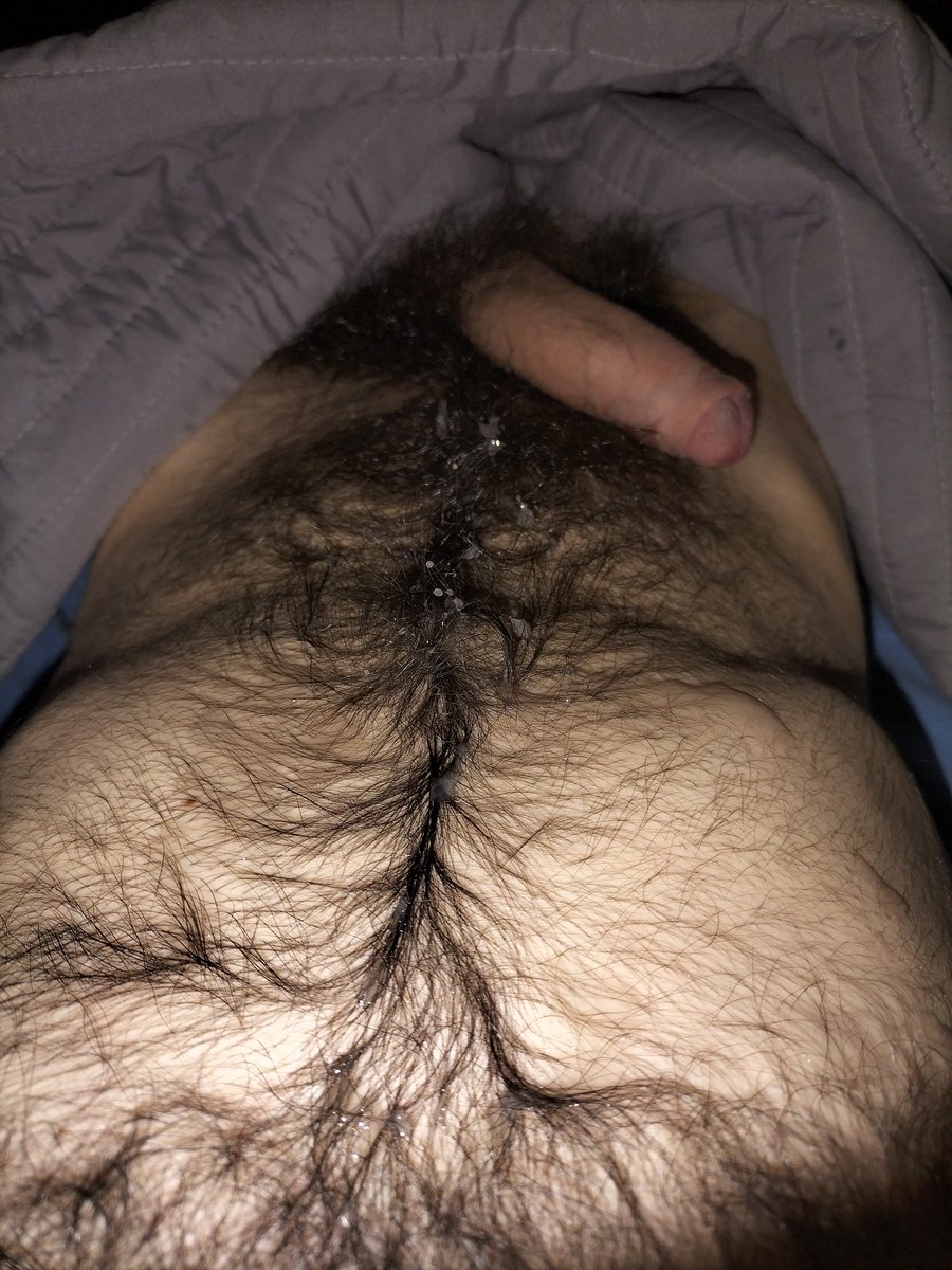 Esta noche cayó.. nadie vino a aliviar...🥵🥵🥵🥵
#gay #paja #masturbation #porn #gayman #gayoso #