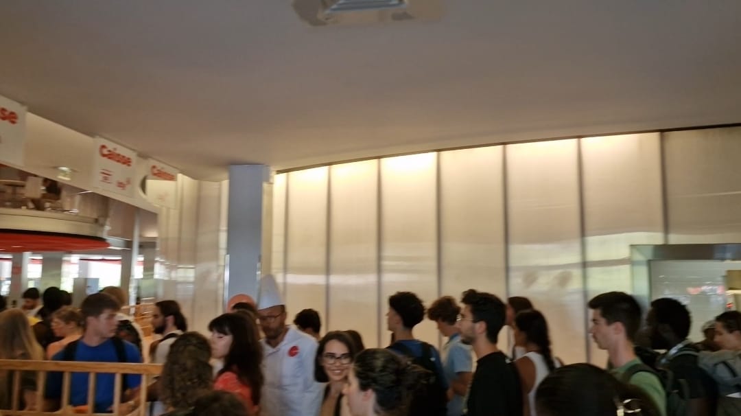 In numerous publications on the results of using AI-based solutions, I have not encountered a single one that would note the fact that a radical innovation has been created for self-service restaurant networks and corporate canteens right now. >>>
#AI #RRS #unattendedcheckout