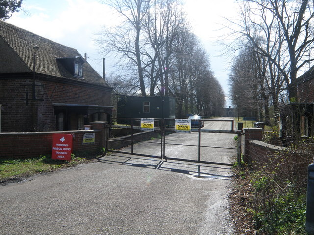 Houghton Poultry Research Station (Now Pirbright Institute)

A poultry disease research station in northern Cambridgeshire.

By the 1970s, the site was the largest center for poultry disease in the world.

Houghton Poultry Research Station was founded by the UK Animal Health