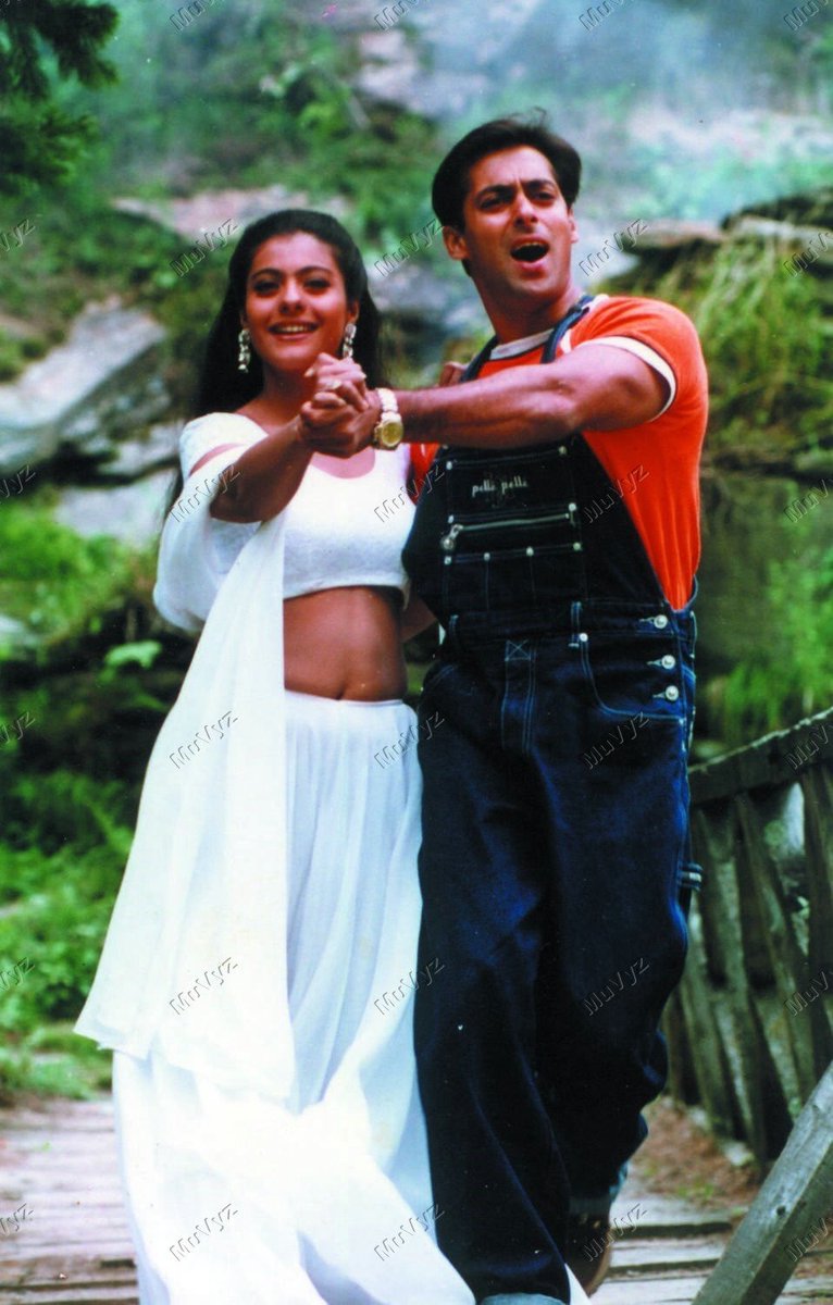 Typical 90s rom com with a iconic song n 2 funny gags in 1st half. Lord sohail mass #26YearsOfPyaarKiyaTohDarnaKya