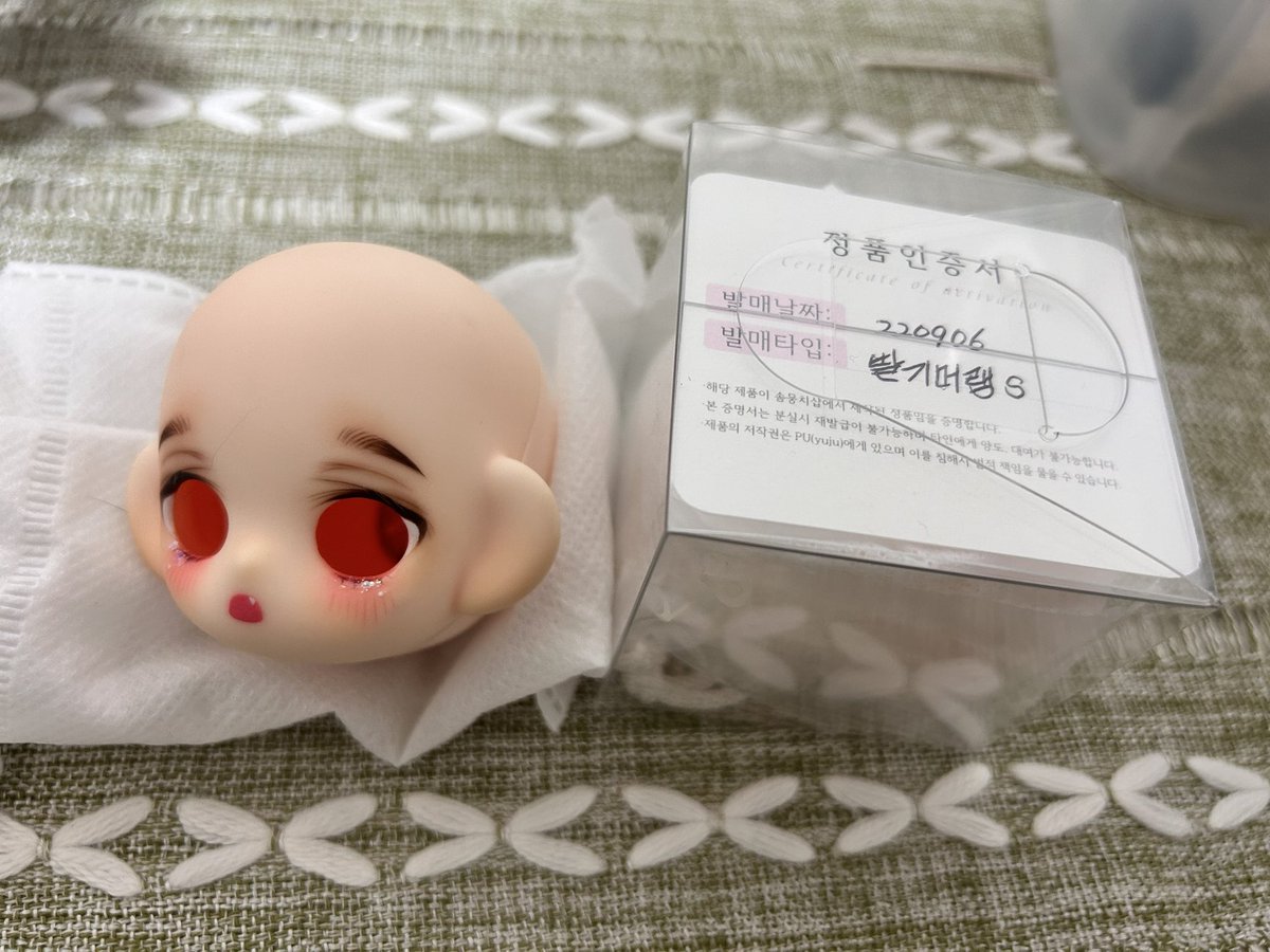 lanilus2's tweet photo. #트인덕장터 #오비츠장터

메이크업 된 레몬 헤드와 딸기머랭s 일괄 9.0에 양도합니다.

레몬헤드 개별 구매시 반택포 4.0

딸기머랭은 개별 양도하지 않습니다.

딸기머랭과 미니푸딩1번 옵션 변경 가능

반택 0.2 편택 0.4
오늘(28일)내 구매시 반택포 8.5 https://t.co/yvxNZeIc7Y