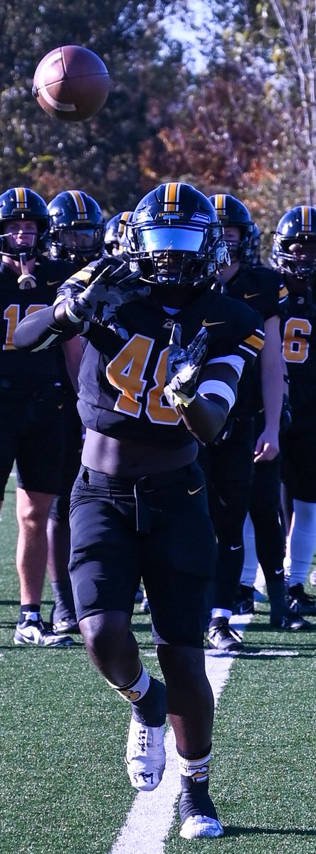 ChaneyThomas4's tweet photo. After the unfortunate closing of BSC, I have decided i will enter the transfer portal football. Thank you to every coach, teammate, trainers and supporter throughout my journey!!❤️ Gods plan.
My DM’s are always open🏈 https://t.co/ygbJ0gGDnp