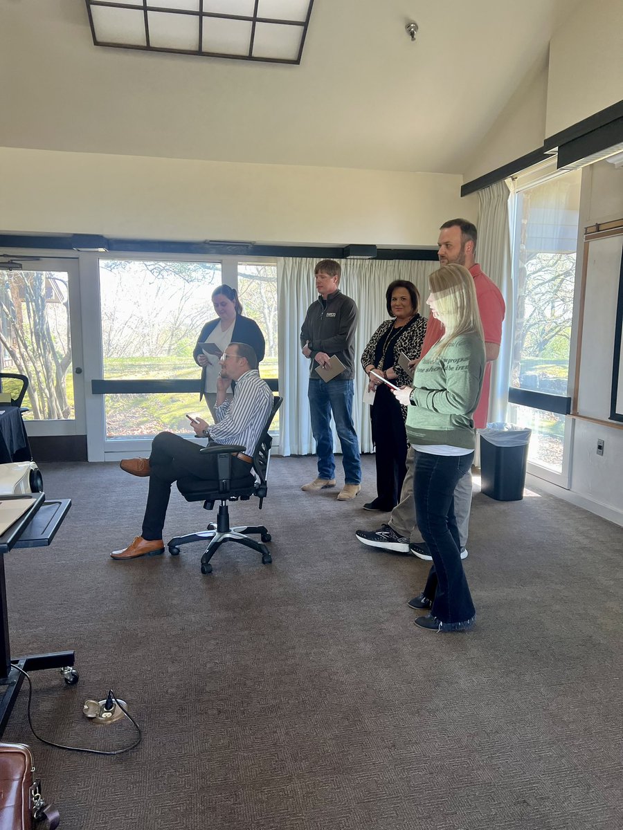 CDICentral's tweet photo. #CDIcentral Director @shelbyfiegel joined @MyBatesville Leadership Batesville today to facilitate their orientation. The group’s activities included a CliftonStrengths workshop and leadership, active listening, informed decision making, and trust building exercises. https://t.co/1Nij7nEfuD