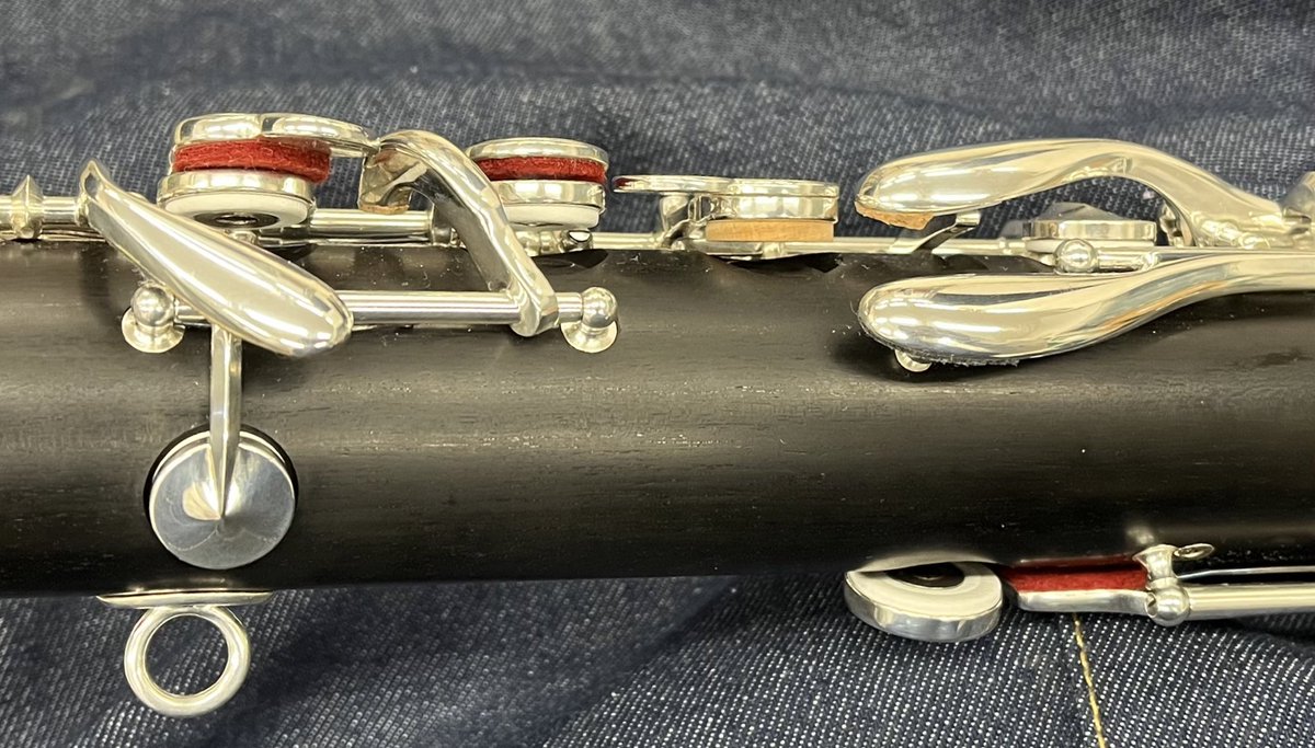 BuffetCrampon Prestige バスクラリネットの全タンポ交換OHでした