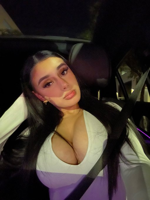 🌃 https://t.co/tW08CMwUtc