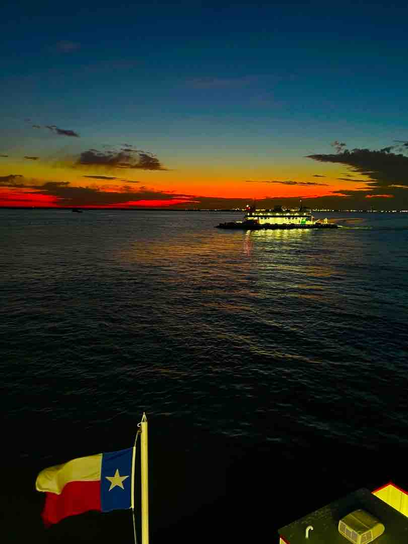 GalvestonFerry tweet picture